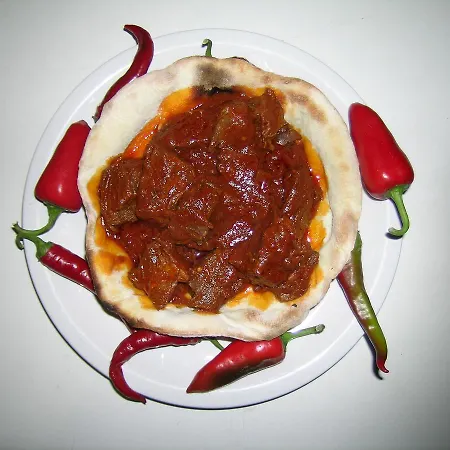 Vantaggiato فندق تريكاس